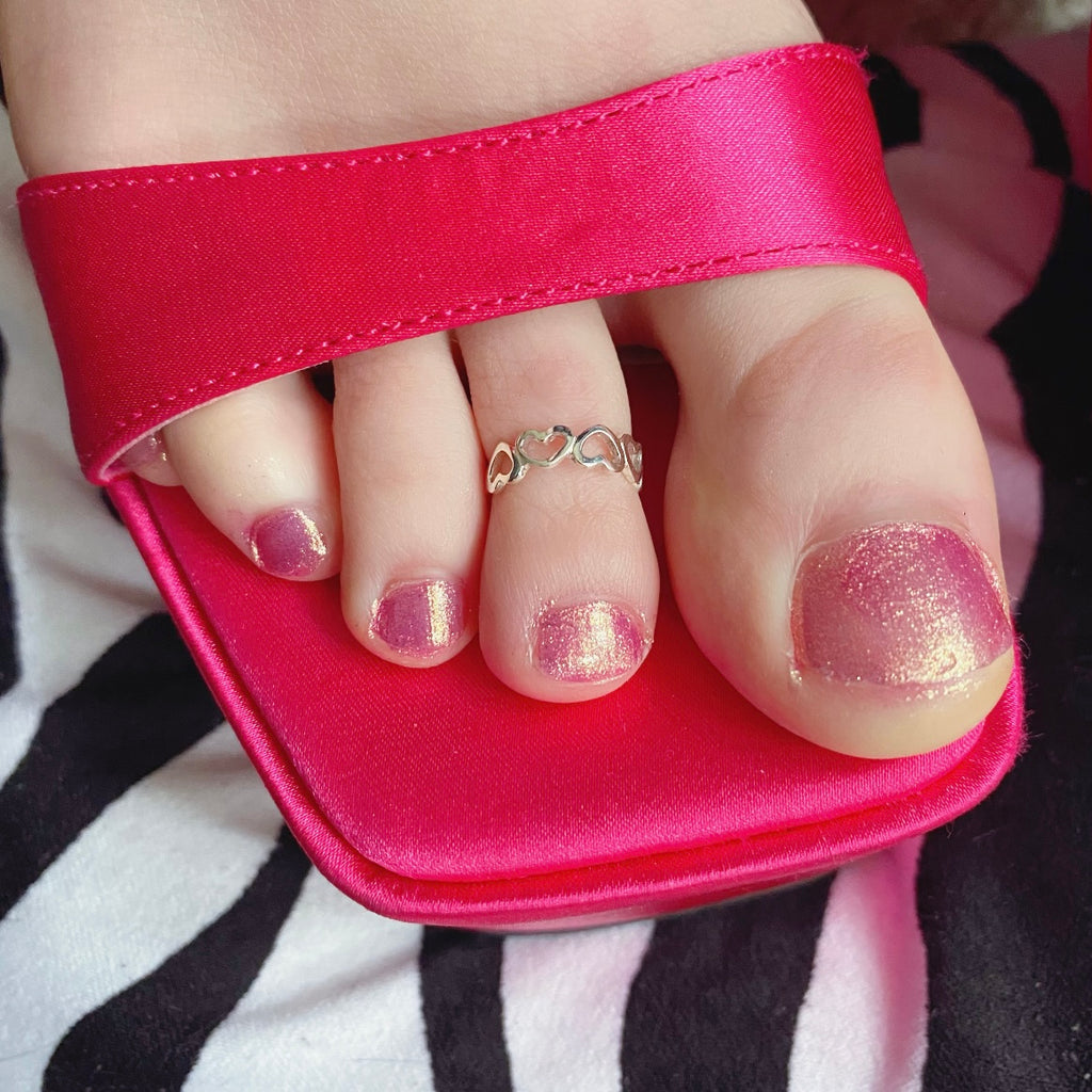 Queen of Hearts Toe Ring - VTR112