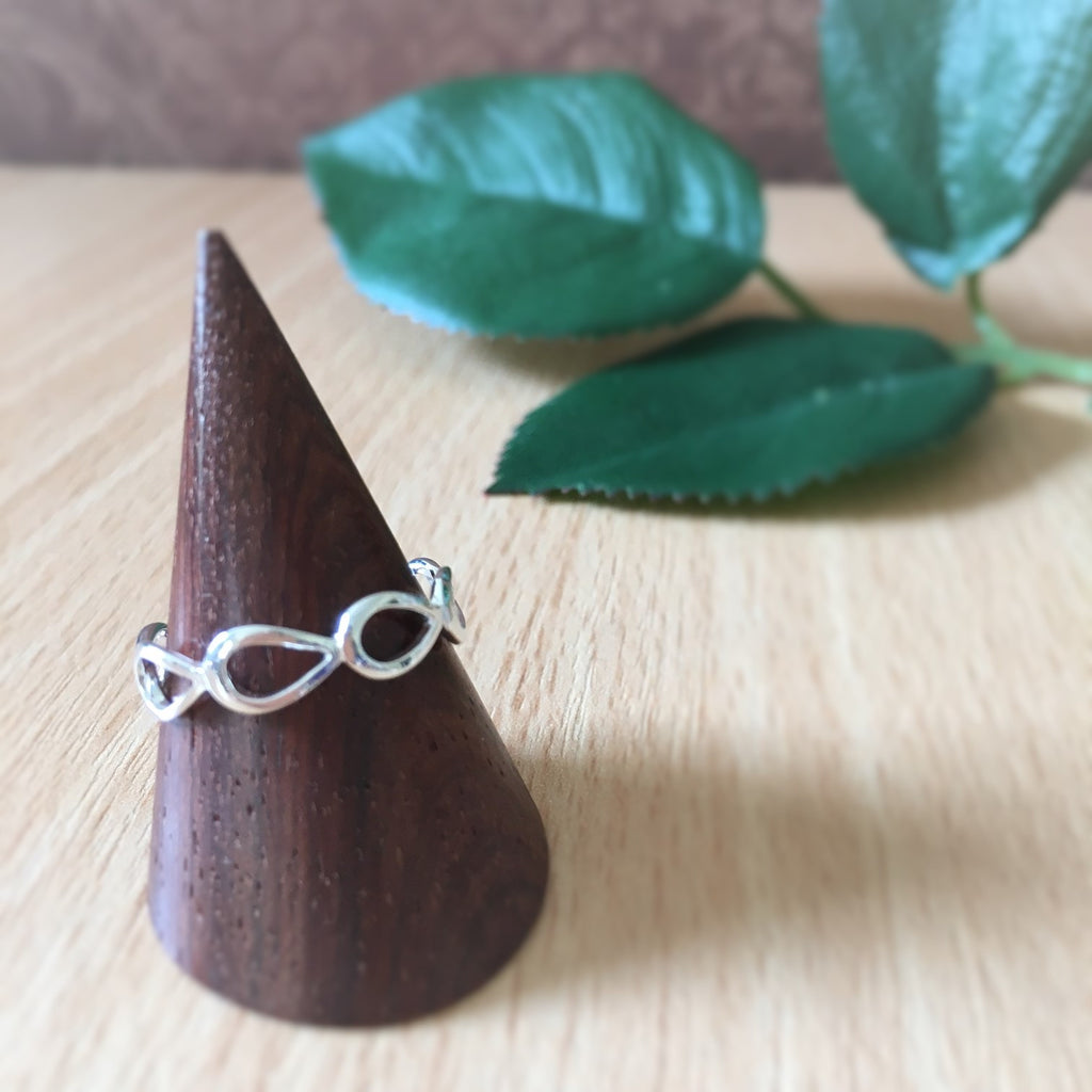 Dainty Droplets Ring - VR127